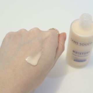 산수시 데포 세럼 수분 물광 비타민 에센스 50ml 기초화장품 — 4.5점을 준 리뷰어가 2021년 7월 올린 사용 사진