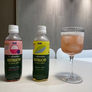 더그레잇티 콤부차 300ml *12개입 (오리지널 6개+베리리치 6개) — 5점을 준 리뷰어가 2022년 7월 올린 사용 사진