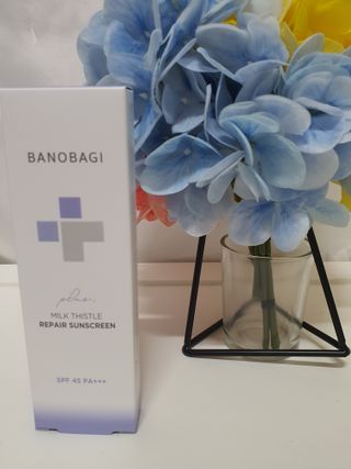바노바기 코스메틱 바노바기 밀크씨슬 리페어 시카 선스크린 플러스 50ml — 5점을 준 리뷰어가 2023년 3월 올린 사용 사진