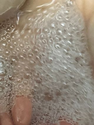 [팜스테이] 티트리 바이옴 로우 피에이치 카밍 클렌저 — 5점을 준 리뷰어가 2023년 1월 올린 사용 사진