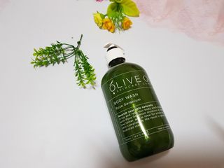 올리브 오일 스킨케어 컴퍼니 [OOSC] 향기로운 보습 로즈 제라늄 바디워시 500ml — 4점을 준 리뷰어가 2021년 4월 올린 사용 사진