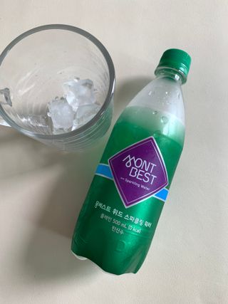 몽베스트 Montbest with Sparkling water Plain 20병 — 5점을 준 리뷰어가 2022년 6월 올린 사용 사진
