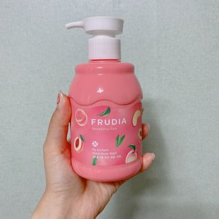 [후르디아] 복숭아 바디워시+바디에센스 세트 — 5점을 준 리뷰어가 2021년 8월 올린 사용 사진