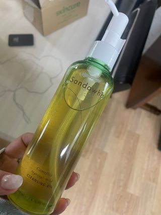 스킨큐어 산다화 순한 클렌징 동백 오일 200ml — 5점을 준 리뷰어가 2023년 5월 올린 사용 사진