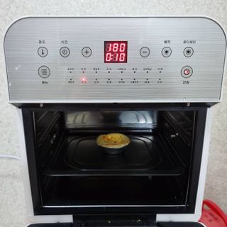 디앙뜨 포르투갈 에그타르트 오리지널 맛+패션후르츠 맛 중 택1 — 4점을 준 리뷰어가 2021년 8월 올린 사용 사진
