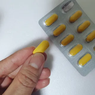 [경남제약헬스케어] 런칭기념 케어플러스 B로날린 1,000mg X 60정(2개월분)/비타민B군 — 5점을 준 리뷰어가 2023년 10월 올린 사용 사진