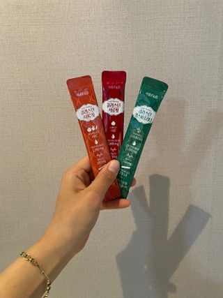 서울에프엔비 콜라스틴 3종 뷰티젤리스틱 45입 [ABC핏 15입 /  석류핏 15입 / 청스피루리나 15입] — 5점을 준 리뷰어가 2021년 9월 올린 사용 사진