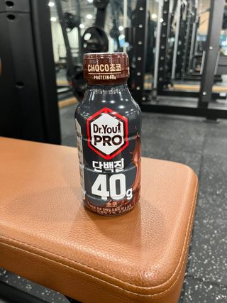 닥터유 프로 단백질 드링크 40g 초코 닥터유 프로 단백질드링크 40g 초코 — 5점을 준 리뷰어가 2024년 9월 올린 사용 사진