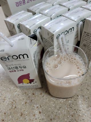 이롬 erom 황성주 박사의 국산콩 두유 검은콩 고구마 — 5점을 준 리뷰어가 2021년 2월 올린 사용 사진