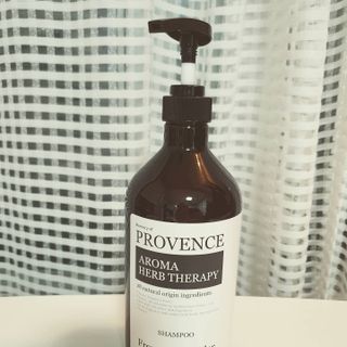 프로방스 프렌치 라벤더 샴푸 1,000ml — 5점을 준 리뷰어가 2021년 5월 올린 사용 사진