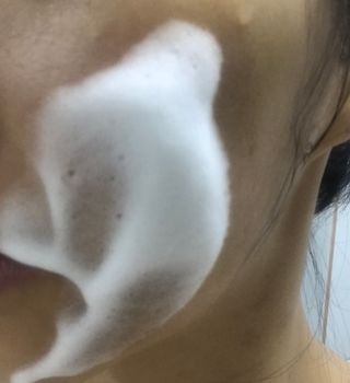 약손명가코스메틱 에오스보떼 브라이트닝 버블 폼 클렌징 300ml — 4.5점을 준 리뷰어가 2021년 12월 올린 사용 사진