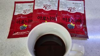 서울약사신협_내몸애생발란스아로니아_70ml x 30포 — 5점을 준 리뷰어가 2021년 6월 올린 사용 사진