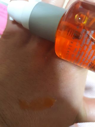 유니베르소 로즈힙 오일 15ml — 5점을 준 리뷰어가 2021년 8월 올린 사용 사진