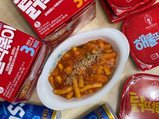 한성기업 무볼레 닭떡볶이+해물떡볶이 2종 세트 — 5점을 준 리뷰어가 2021년 10월 올린 사용 사진