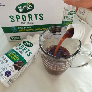셀렉스스포츠 셀렉스 스포츠 웨이 프로틴 초콜릿 _ 330ml x 12팩 — 5점을 준 리뷰어가 2021년 3월 올린 사용 사진