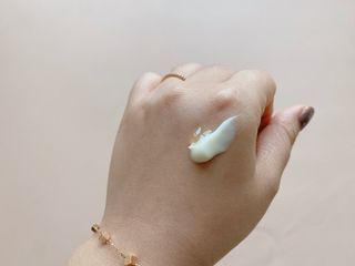 mom e 맘이 내추럴 베이비 케어 크림+바디오일 — 5점을 준 리뷰어가 2021년 1월 올린 사용 사진