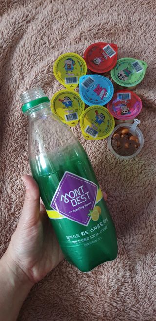 몽베스트 Montbest with Sparkling water Lemon OR Lime 20병(랜덤) — 5점을 준 리뷰어가 2022년 11월 올린 사용 사진