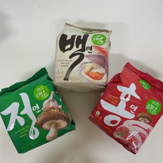 [풀무원] 자연은맛있다 정면, 백면, 홍면  세트 — 5점을 준 리뷰어가 2021년 4월 올린 사용 사진