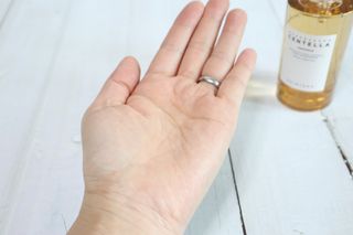 MF[스킨1004] 마다가스카르 센텔라 앰플 100ml — 5점을 준 리뷰어가 2024년 5월 올린 사용 사진