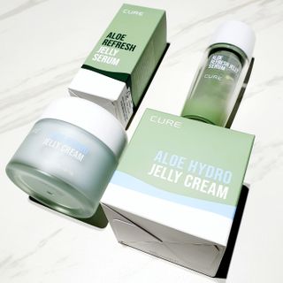 김정문알로에 큐어 큐어 알로에 리프레쉬 젤리 세럼, 큐어 알로에 하이드로 젤리 크림 — 5점을 준 리뷰어가 2021년 2월 올린 사용 사진