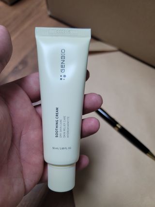 젠바이오 코스메틱스 젠바이오수딩크림]   가려운 피부 & 아토피 원픽 크림 — 5점을 준 리뷰어가 2022년 10월 올린 사용 사진