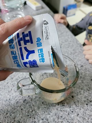 자연에온 마시는 프로틴 고함량 균형단백질 음료 포스틴 125ml 10개입 1BOX — 5점을 준 리뷰어가 2021년 3월 올린 사용 사진