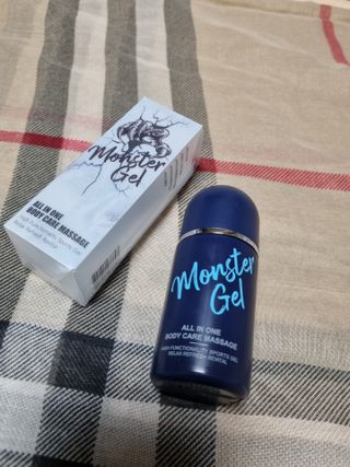 [바록스] 류현진 올인원 바디릴렉싱 몬스터겔 50ml — 5점을 준 리뷰어가 2021년 3월 올린 사용 사진