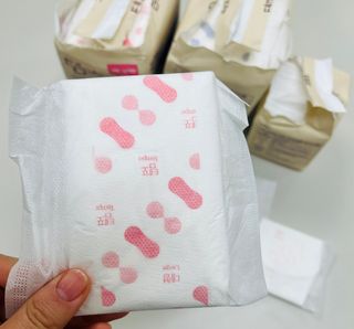 N[템포] 템포 패드 내추럴 순면 생리대 SET(중형 슬림 + 대형 + 라이너) — 5점을 준 리뷰어가 2024년 2월 올린 사용 사진