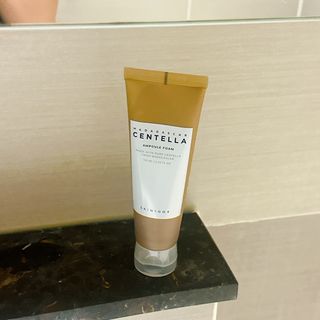 스킨1004 [SKIN1004] 마다가스카르 센텔라 앰플 폼 125ml — 4.5점을 준 리뷰어가 2024년 8월 올린 사용 사진