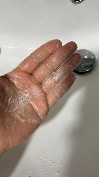 스킨큐어 산다화 울트라 젠틀 약산성 세안제 — 5점을 준 리뷰어가 2023년 3월 올린 사용 사진