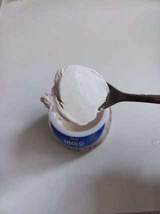 매일바이오 그릭요거트 오리지널 플레인 4개, 로스터리 커피믹스 4개 — 3점을 준 리뷰어가 2021년 12월 올린 사용 사진
