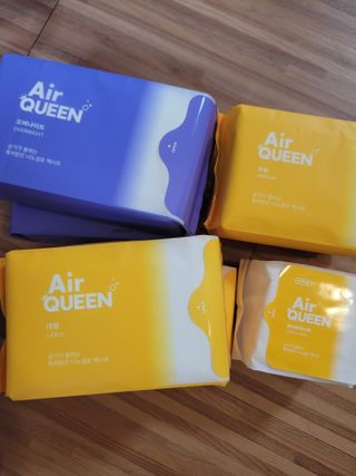 에어퀸 뉴브레스 유기농 생리대 4종 (팬티라이너 20P + 중형 10P + 대형 10P + 오버나이트 8P)_체험단 — 5점을 준 리뷰어가 2024년 5월 올린 사용 사진