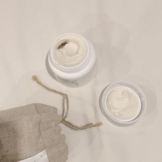 AYU25[아유트웬티파이브]다마스크로즈워터 베이스 천연 수분 촉촉 크림 — 4점을 준 리뷰어가 2021년 3월 올린 사용 사진