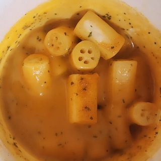 나우  [요리궁리] B타입 ( 매콤, 치즈, 매콤까르보 ) 꽃떡볶이 6개입 세트 — 5점을 준 리뷰어가 2025년 3월 올린 사용 사진