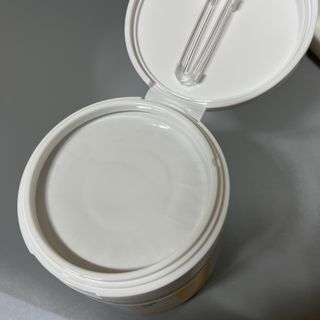 랑벨 비타 에너지 잡티 앰플 패드 65매 (투명하고 밝은 얼굴 광채패드) — 5점을 준 리뷰어가 2022년 4월 올린 사용 사진