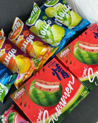 2022 오리온 여름한정판 초코파이 수박 / 포카칩 훌라망고맛 / 포카칩 라임모히또맛 — 5점을 준 리뷰어가 2022년 7월 올린 사용 사진
