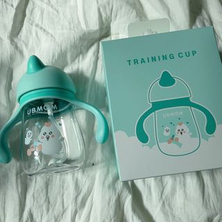 유비맘 트라이탄 코니빨대컵_컬러 랜덤 발송 — 5점을 준 리뷰어가 2021년 2월 올린 사용 사진
