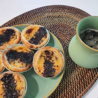 디앙뜨 포르투갈 에그타르트 오리지널 맛+패션후르츠+초콜릿타르트 맛 중 택1 — 5점을 준 리뷰어가 2021년 8월 올린 사용 사진