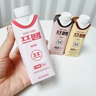 파워풀엑스 [프쌤] 더 맛있고 강력해진 고단백 음료 3종 (초코맛,딸기맛,커피맛) — 5점을 준 리뷰어가 2023년 1월 올린 사용 사진