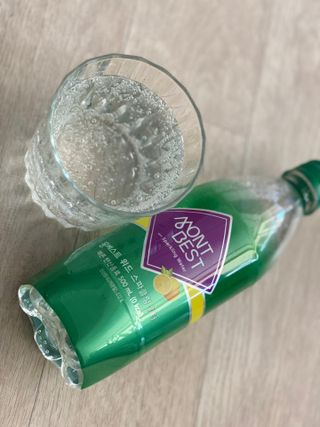몽베스트 Montbest with Sparkling water Lemon OR Lime 20병(랜덤) — 5점을 준 리뷰어가 2021년 10월 올린 사용 사진