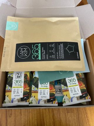 아이엠김  0 5봉, 365s 5봉, 365L1봉 — 5점을 준 리뷰어가 2021년 9월 올린 사용 사진