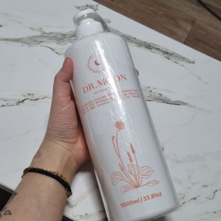 프리[닥터문] 유산균 락토케어 질경초 여성청결제 1000ml (젤타입) — 5점을 준 리뷰어가 2022년 5월 올린 사용 사진