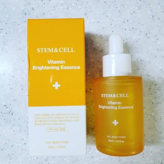 체르엠 스템앤셀 비타민 브라이트닝 에센스 30ml 1개 — 5점을 준 리뷰어가 2021년 7월 올린 사용 사진