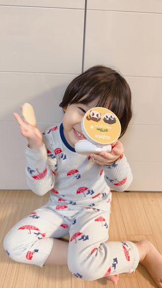 소이베베X신비아파트 모이스쳐 선팩트 SPF50+ PA+++ — 4.5점을 준 리뷰어가 2023년 4월 올린 사용 사진