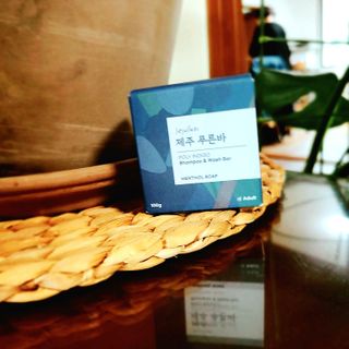 제주인디 제주 푸른바 폴리인디고 샴푸&워시 — 4점을 준 리뷰어가 2021년 12월 올린 사용 사진
