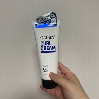[갸스비] 곱슬 머리부터 파마까지 남자의 컬을 위한 갸스비 컬크림 — 5점을 준 리뷰어가 2021년 5월 올린 사용 사진