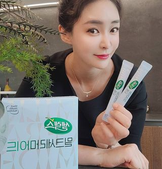 셀렉스스포츠 셀렉스 밀크세라마이드 저분자피쉬콜라겐 28포 X 1박스 — 5점을 준 리뷰어가 2021년 7월 올린 사용 사진