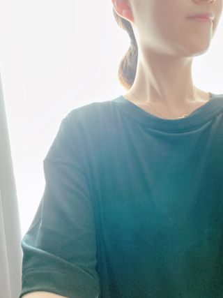 밸롭 시그니처 커버업 롱티셔츠 — 5점을 준 리뷰어가 2021년 5월 올린 사용 사진