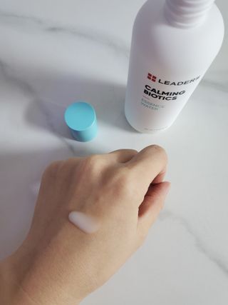 리더스코스메틱 리더스 카밍 바이오틱스 에센스 워터 — 5점을 준 리뷰어가 2022년 1월 올린 사용 사진