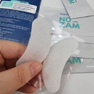 [풀리다 노잠패치] / 잠깨는 패치(졸음방지+눈가케어) 1팩(5회분) /공부할때, 운전할때, 골프, 눈 피로할때 — 5점을 준 리뷰어가 2022년 11월 올린 사용 사진